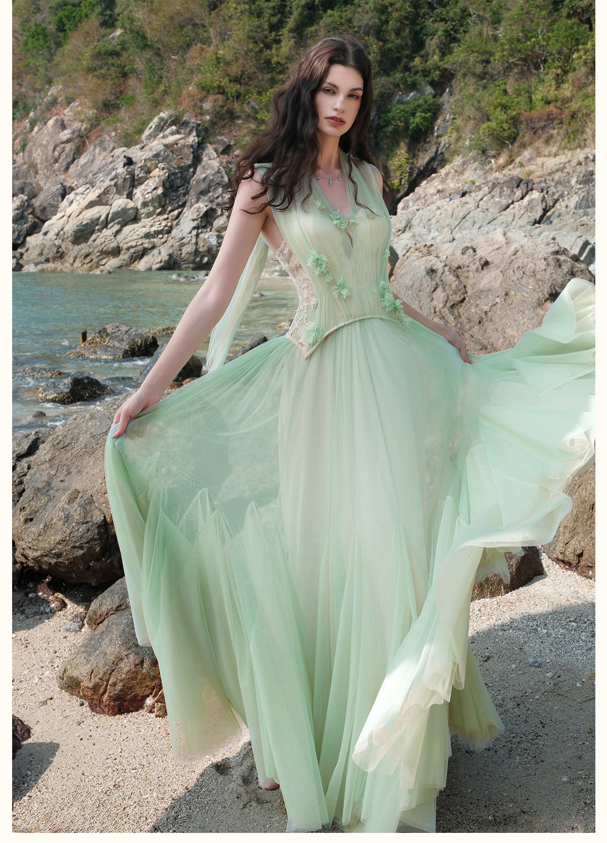 SHEERLUCK Green Elegant Tidal Lace Layer Maxi Dress