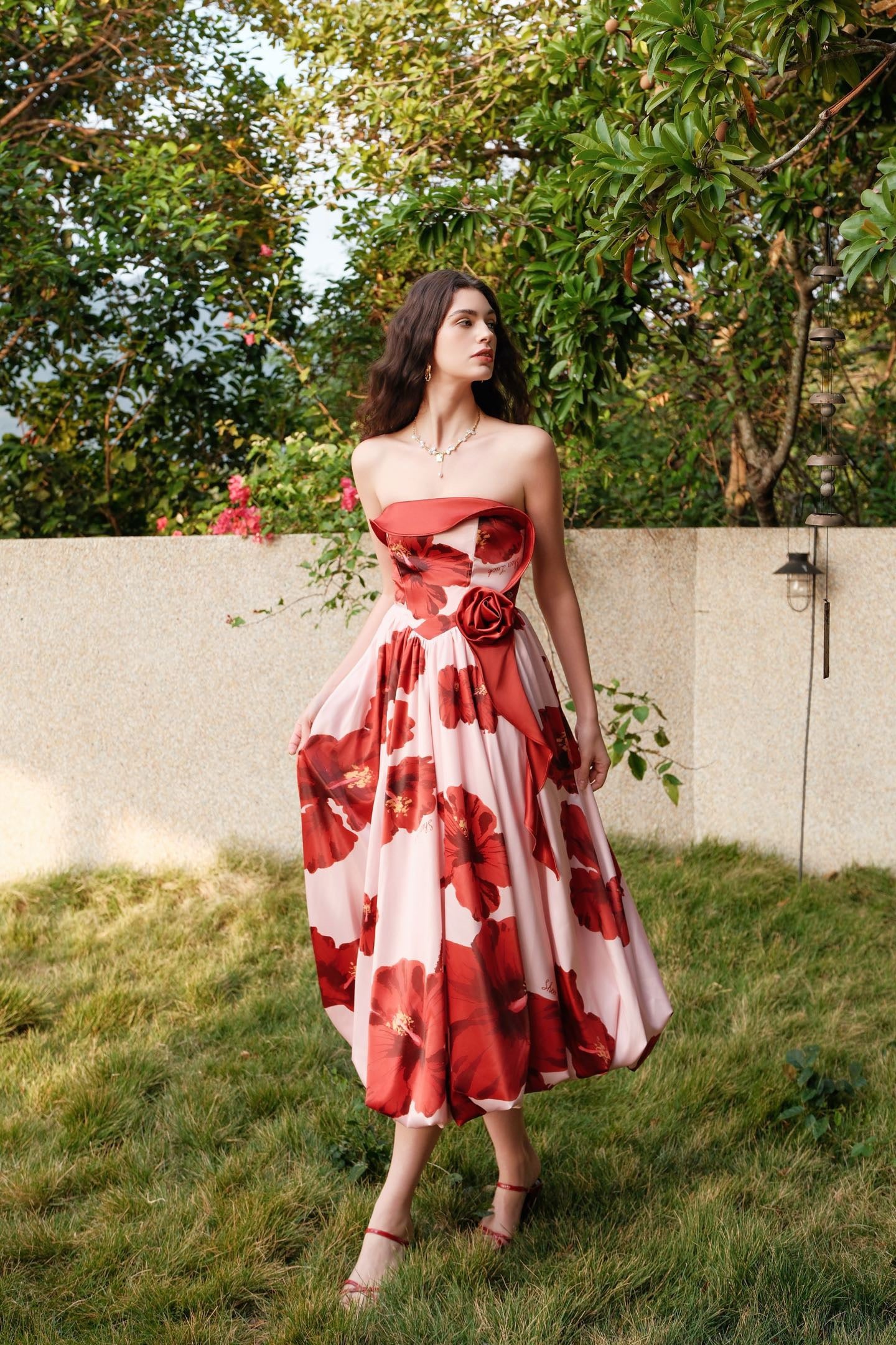 SHEERLUCK Sweet Vacation Blue Bloom Satin-Print Resort-Style Floral Balloon Midi Dress