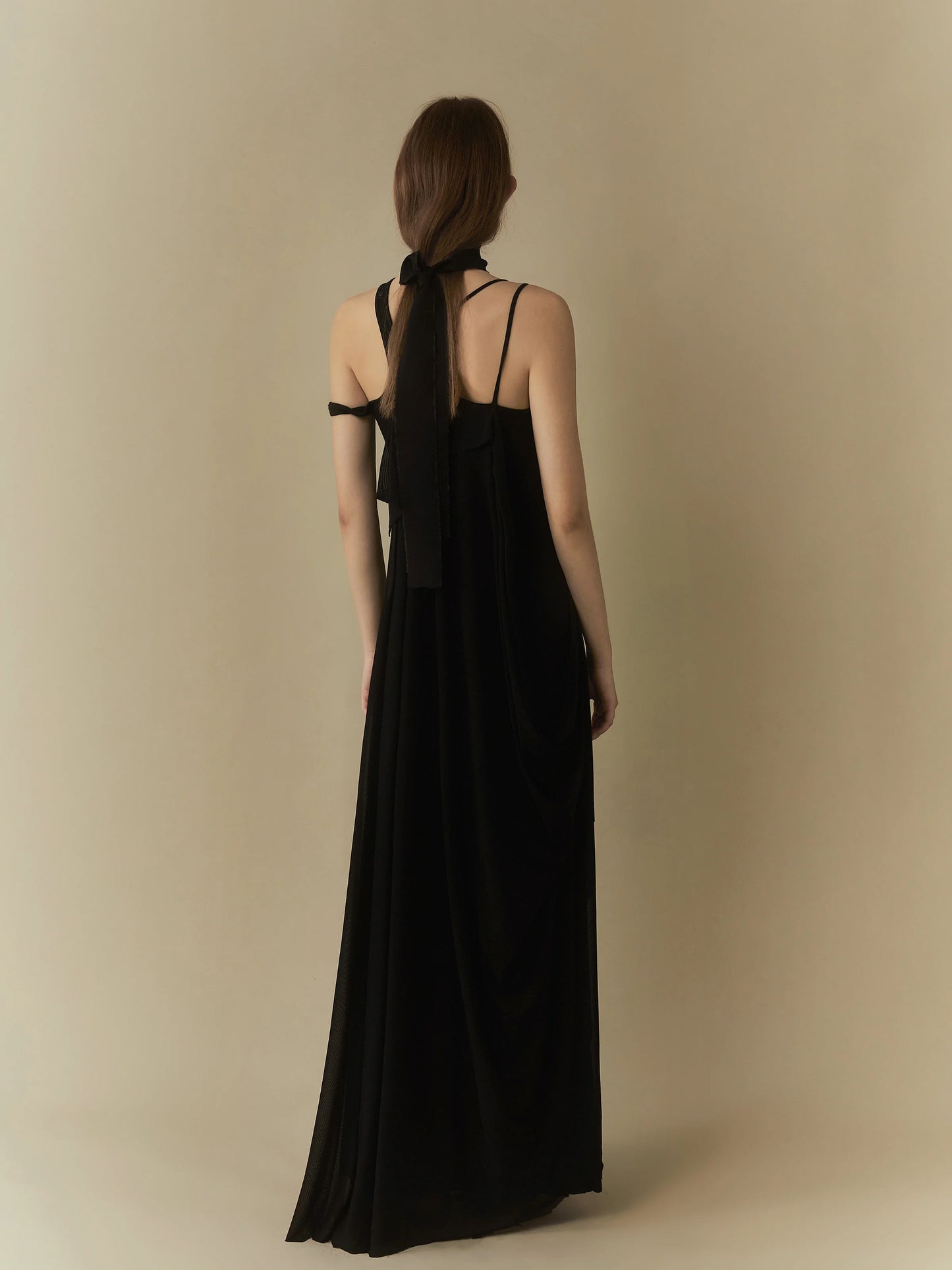 ELYWOOD BLACK ELASTIC SLIM MAXI DRESS