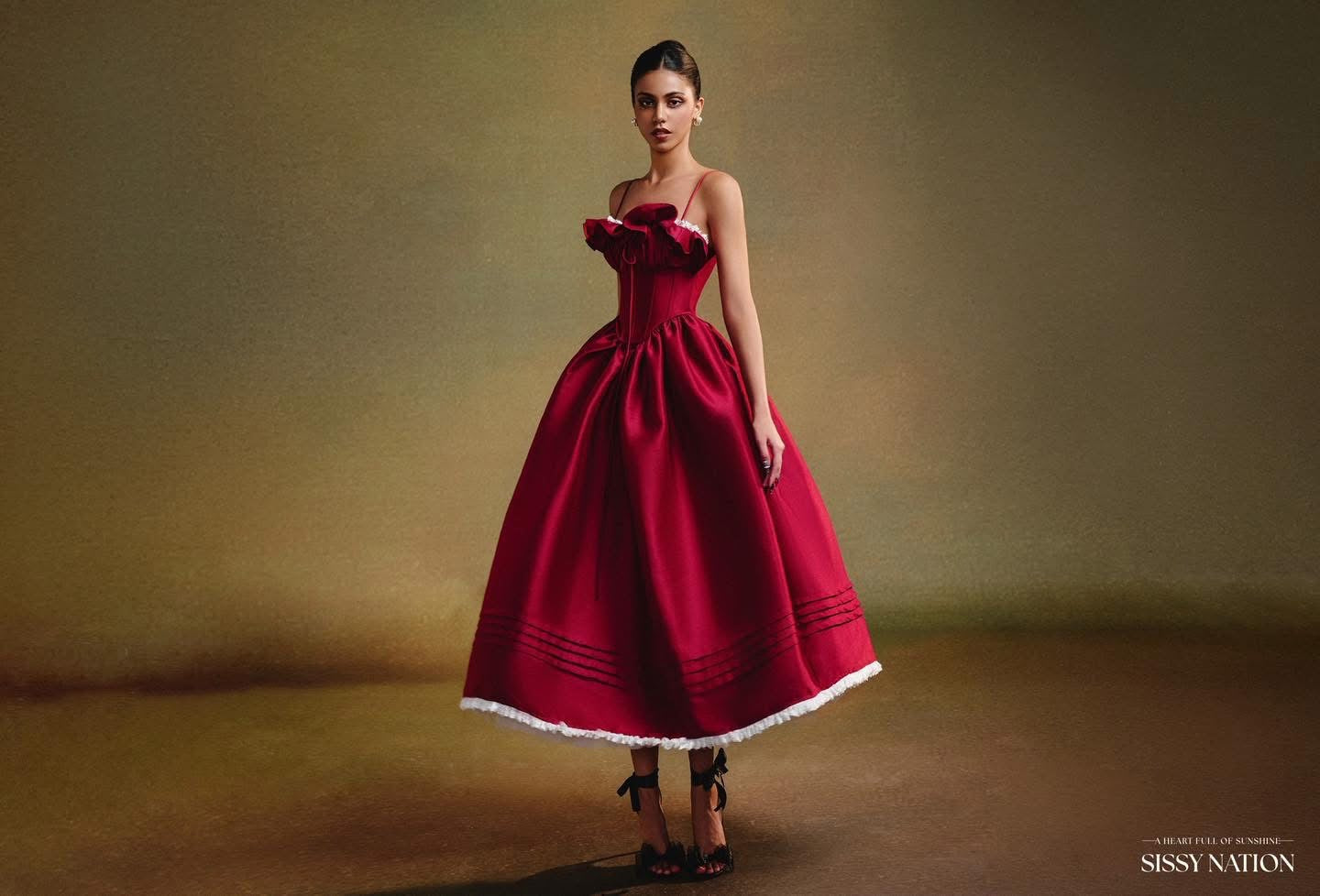 SISSY.NATION Red Elegant Tulip Maxi Dress