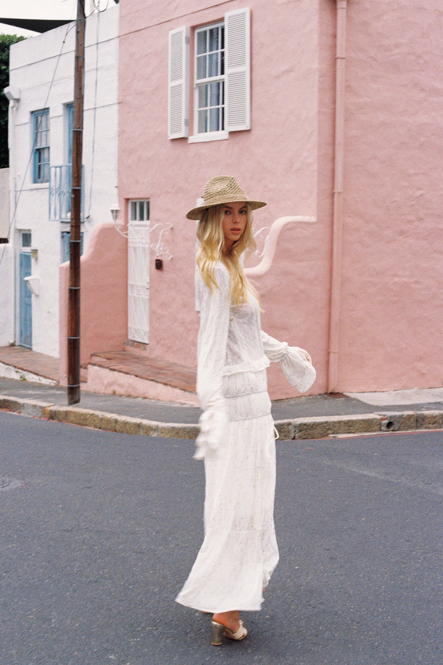 MIN PURA White Vacation Sweet Evening Zuri Maxi Dress