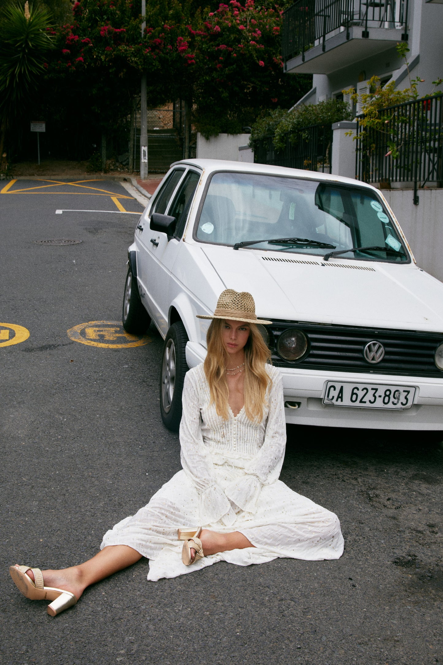 MIN PURA White Vacation Sweet Evening Zuri Maxi Dress