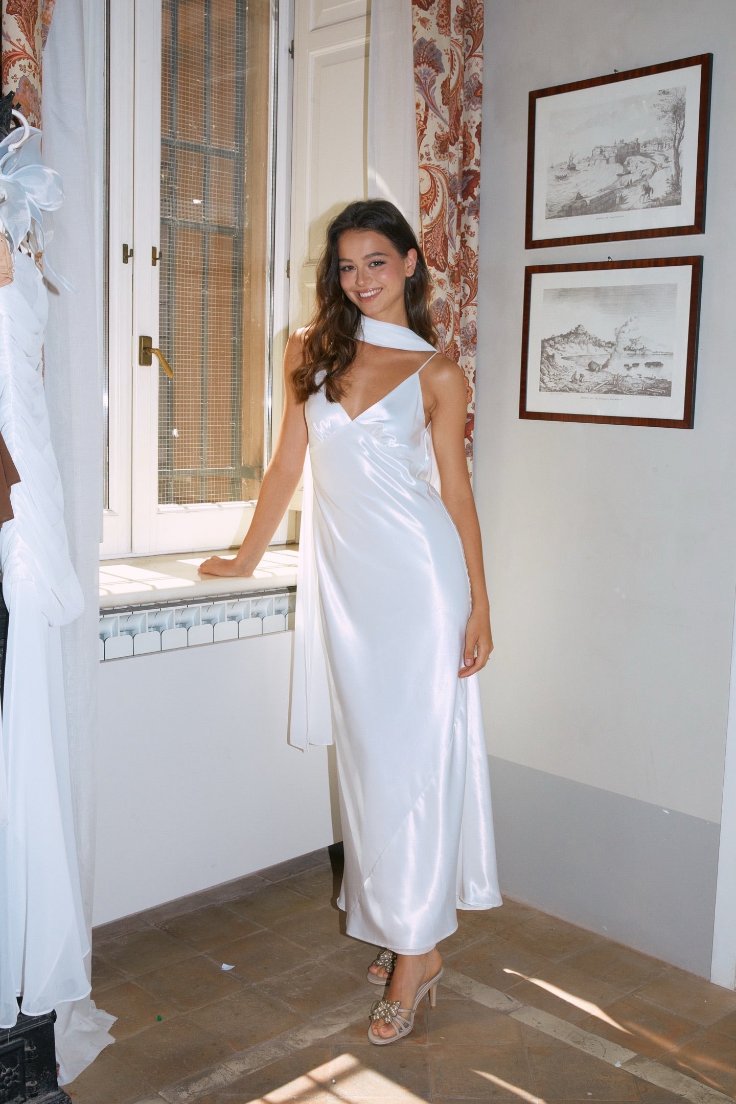 MINPURA White Pearl Sequined Strapless Dress