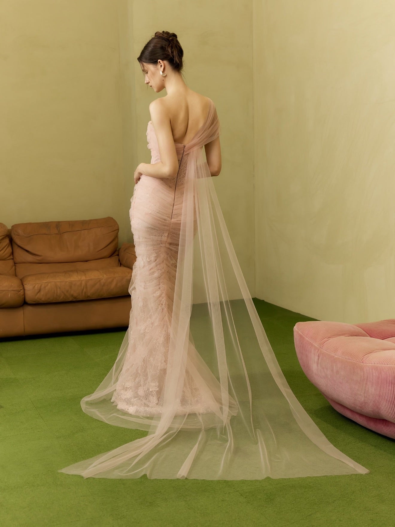 AMUSEE MOI WEEKEND Elegant Formal Pink Dawn Rose Maxi Dress