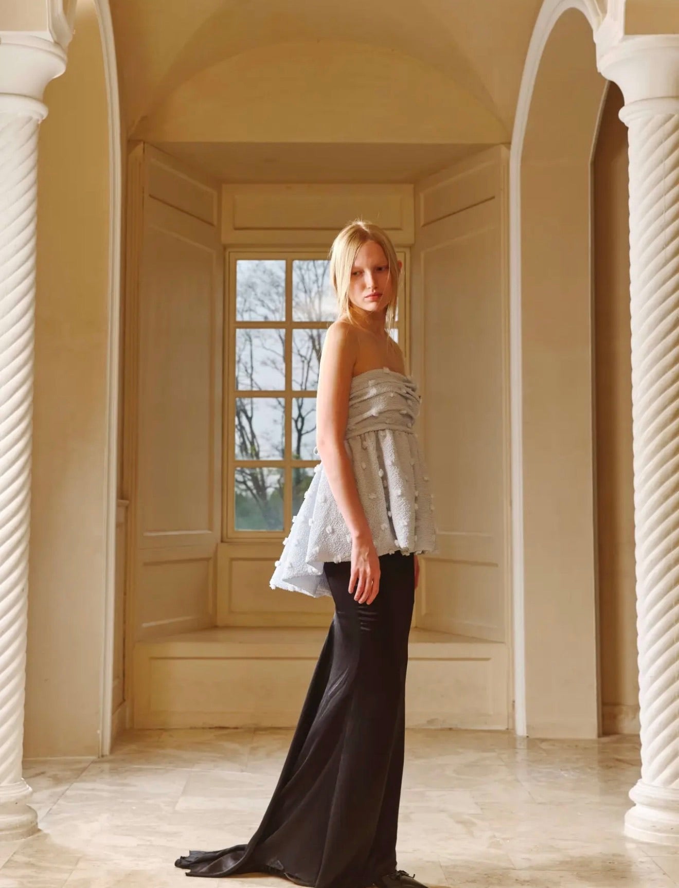 XIANGQIAOSHENG Blue Bubble Strapless Top