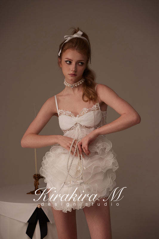 Kirakira M White Lace Spliced Layered Lace Top& Shorts