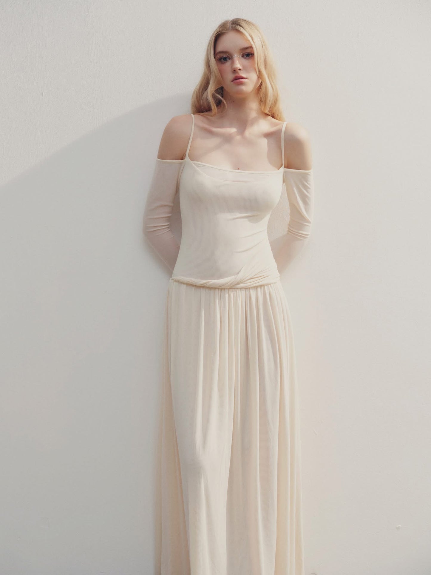 DELICIAE White Minimalist Esther Maxi Dress