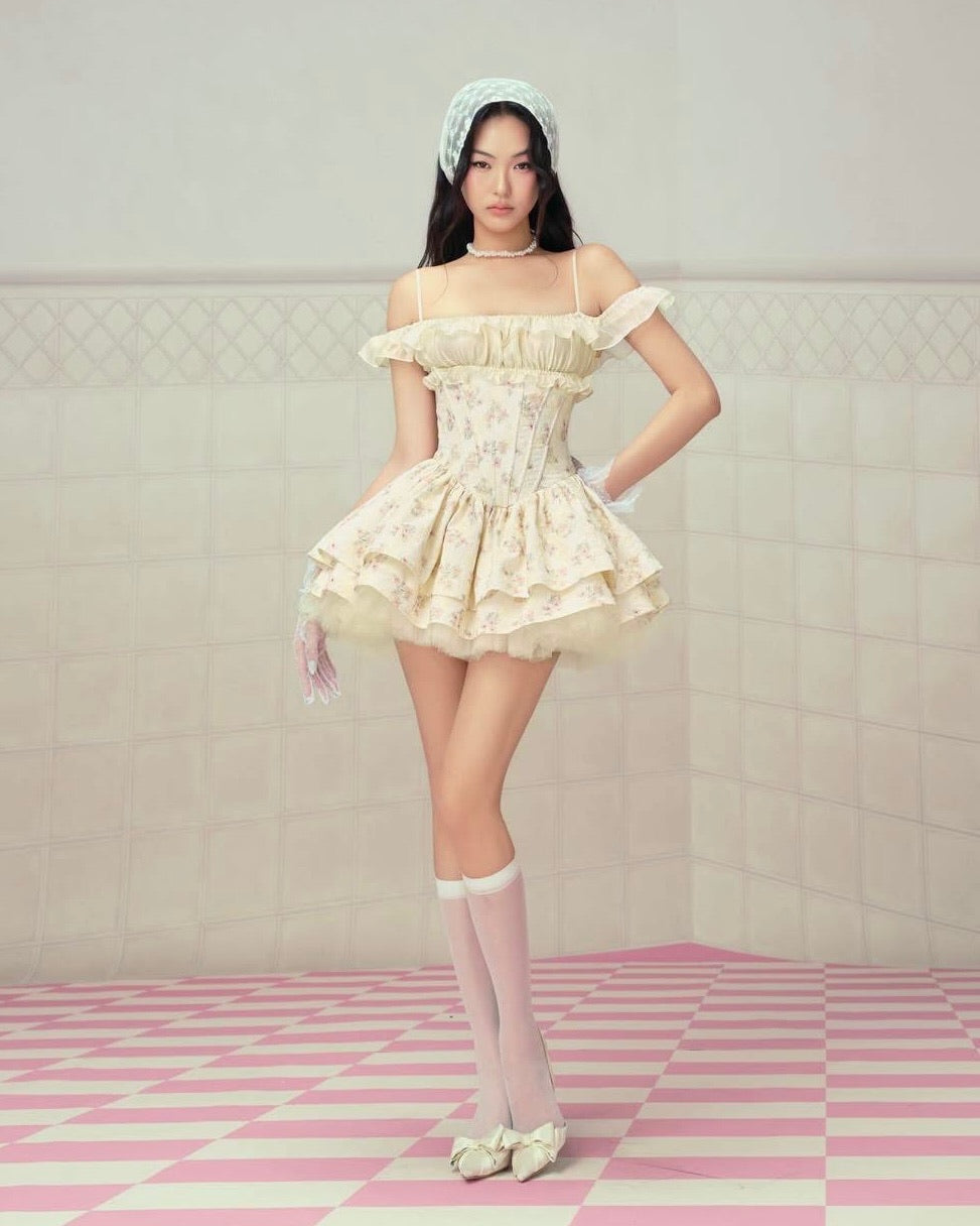 Yellow Off-Shoulder Ruffled Corset Floral Puff Lupita Mini Dress with Lace Veil