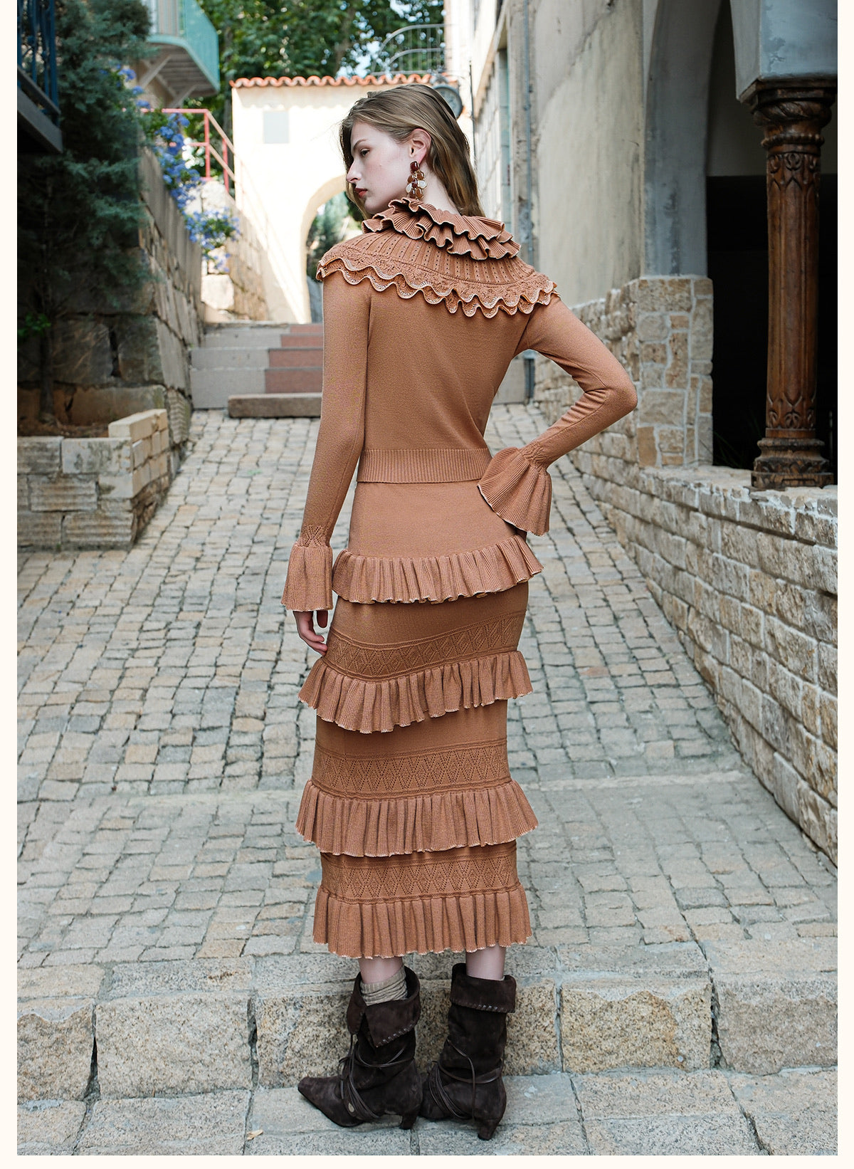 SHEERLUCK Brown Ribbon Vintage Ruffled Knitted Top & Skirt