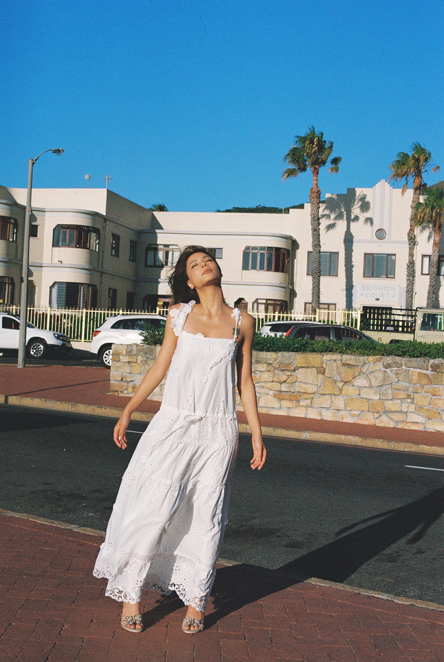 MIN PURA White Vacation Sweet Lerato Maxi Dress