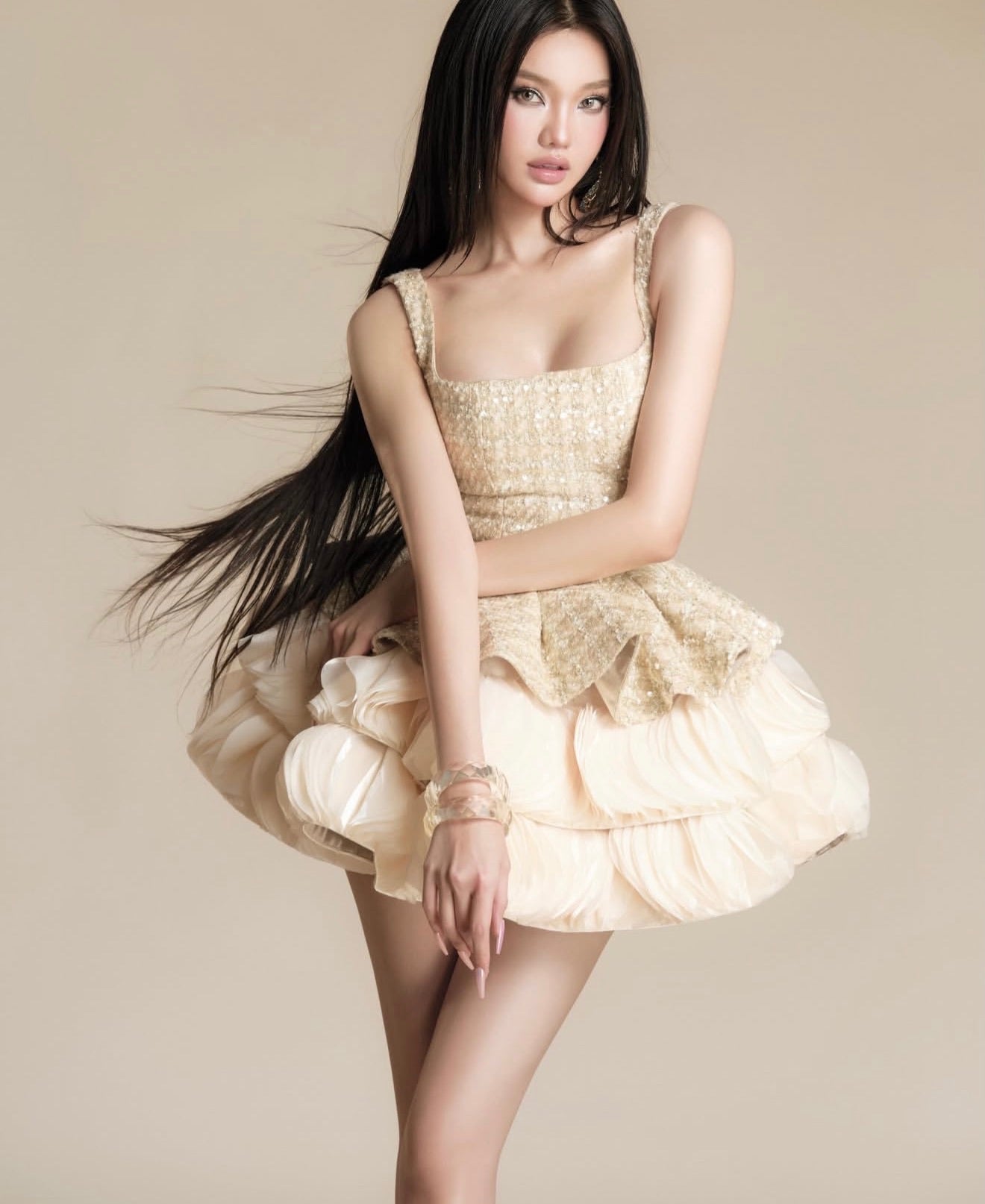 MAEL FEMME Sexy Vacation Gold Dollory Mini Dress