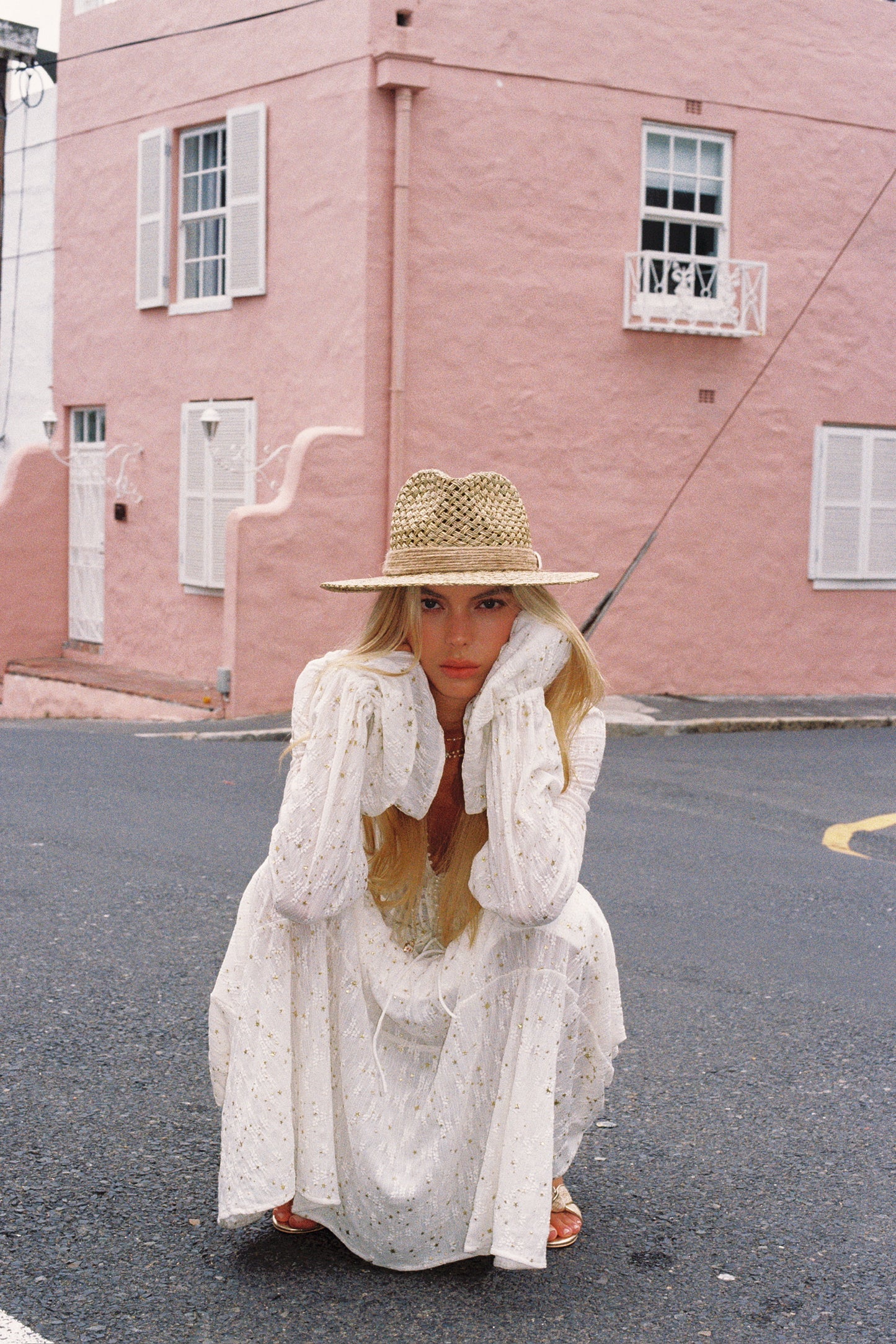 MIN PURA White Vacation Sweet Evening Zuri Maxi Dress