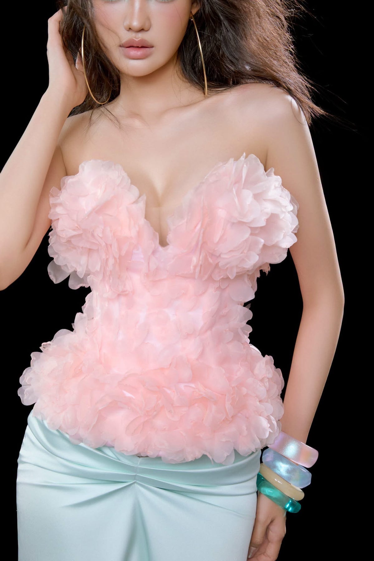 Pink Strapless 3D-Flower Maty Top & Satin High-Low Trumpet Reniosa Midi Skirt