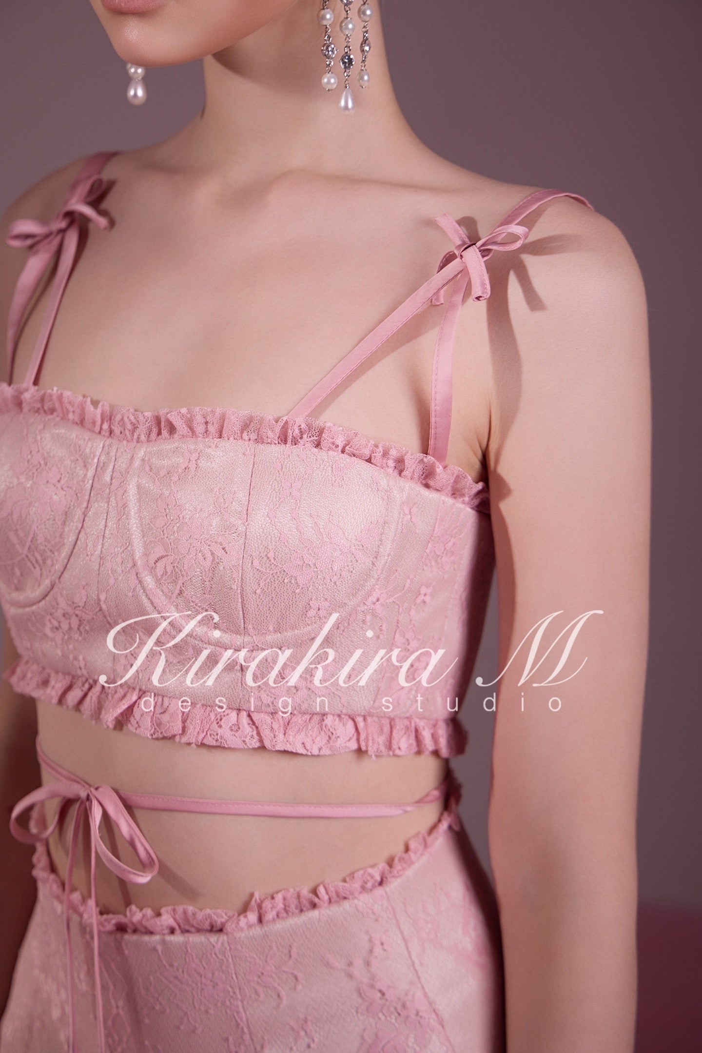 KIRAKIRA M Pink Lace-trimmed Top & High-waisted Shorts