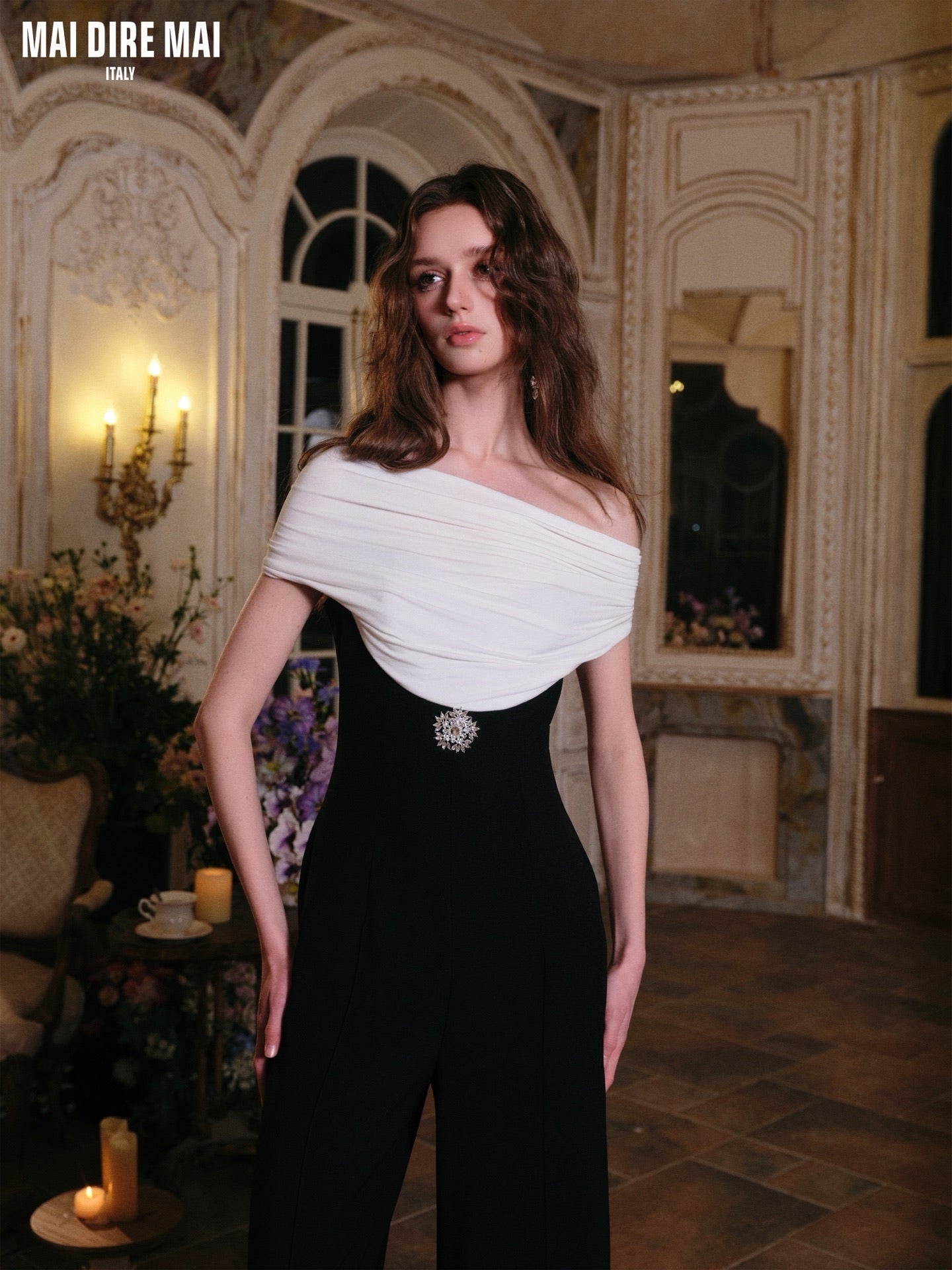 MAI DIRE MAI Sweet Elegant White Black Classic One-Piece Pants