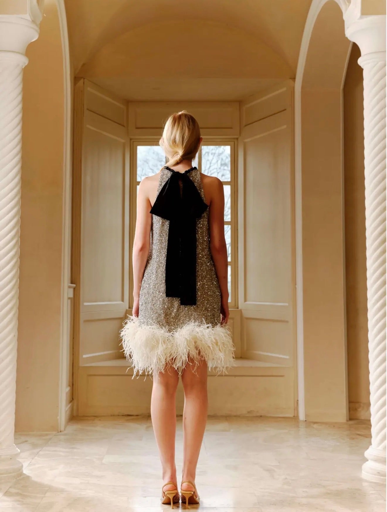 XIANGQIAOSHENG Grey Glittering Feathers Mini Dress