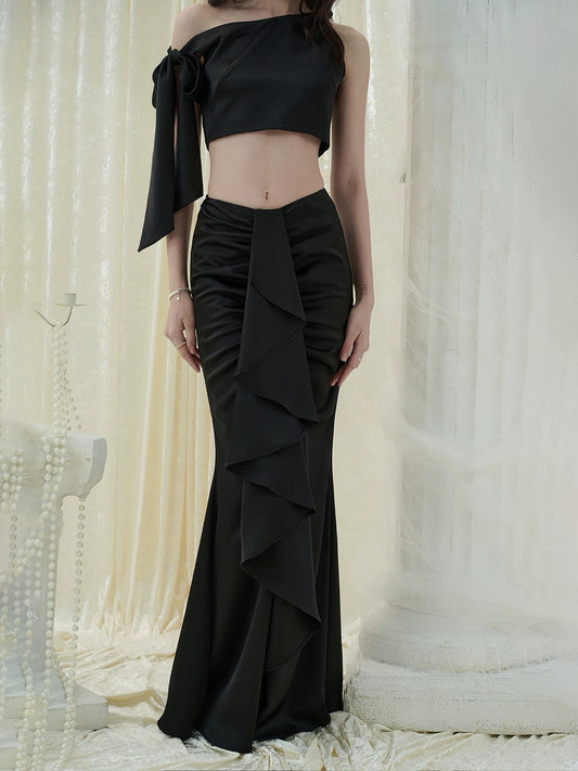 CROWCREW Dark Avant-Garde Vacation  Black Top & Skirt Set