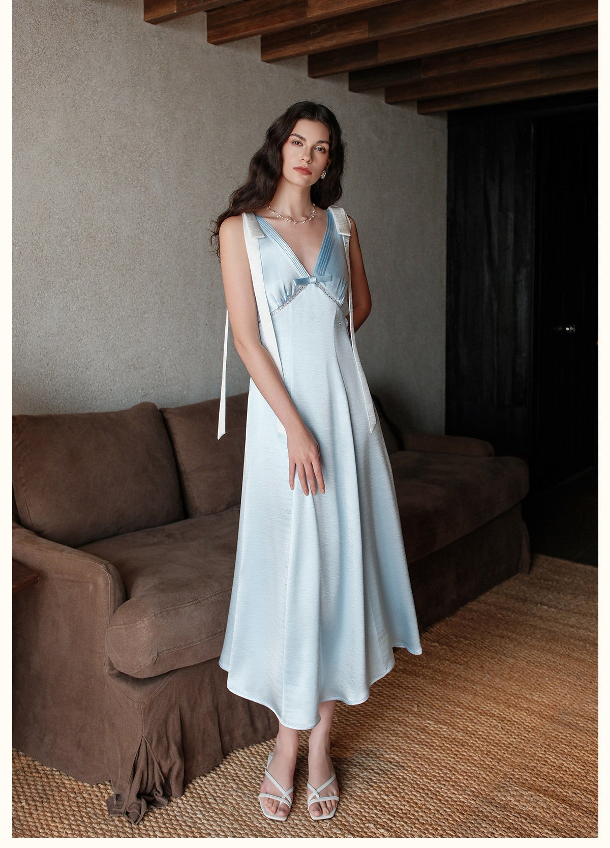 SHEERLUCK Blue Peggy V-neck Stain Vacation Midi Dress