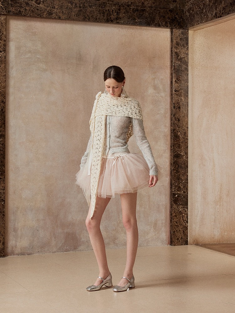 Fa sogno Grey Jacket & Pink Mini Skirt & White Scarf
