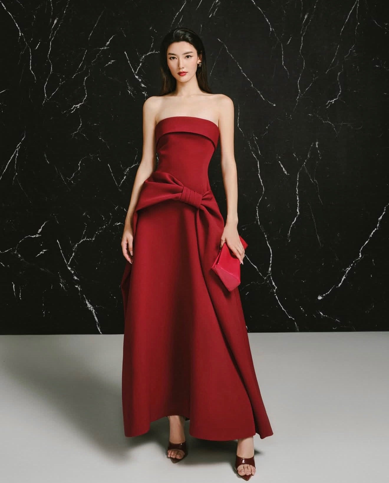 LANE JT Elegant Minimalist Red Elyra Midi Dress