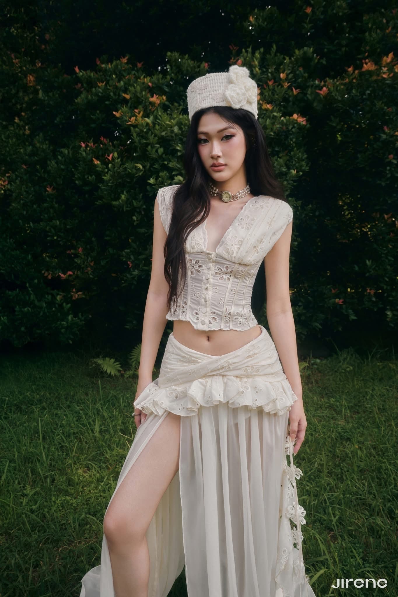 JIRENE White Riot Set