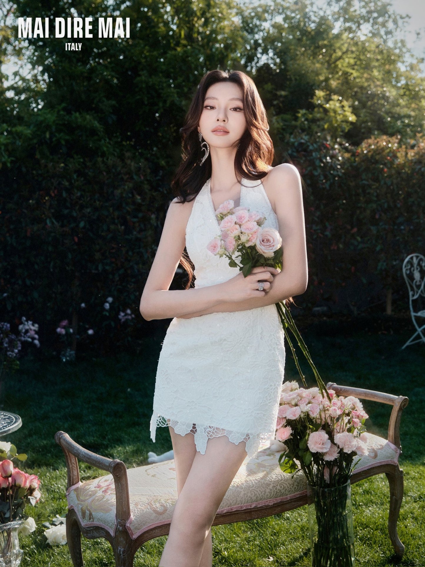 MAI DIRE MAI White Vacation V-neck Mini Dress