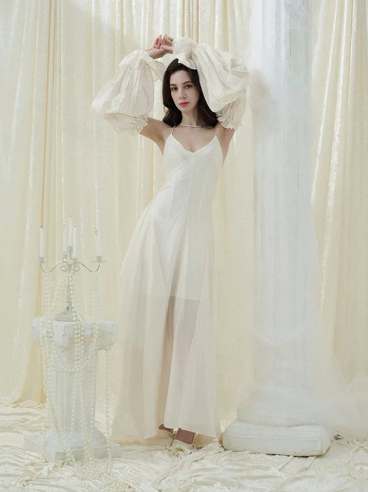 CROWCREW Dark Avant-Garde Vacation White Maxi Dress With Sleeves
