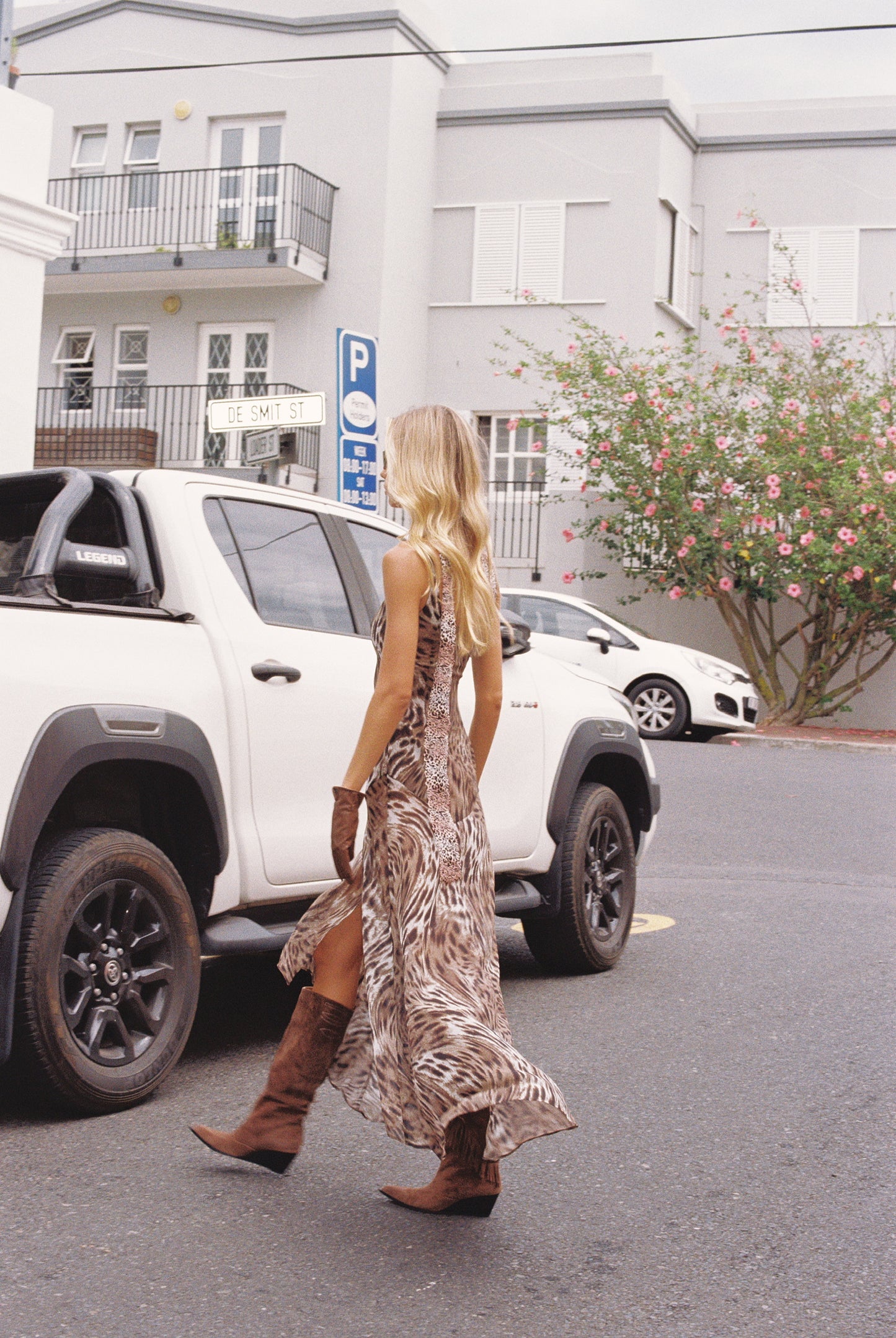 MIN PURA Brown Leopard Vacation Sweet Maroela Midi Dress