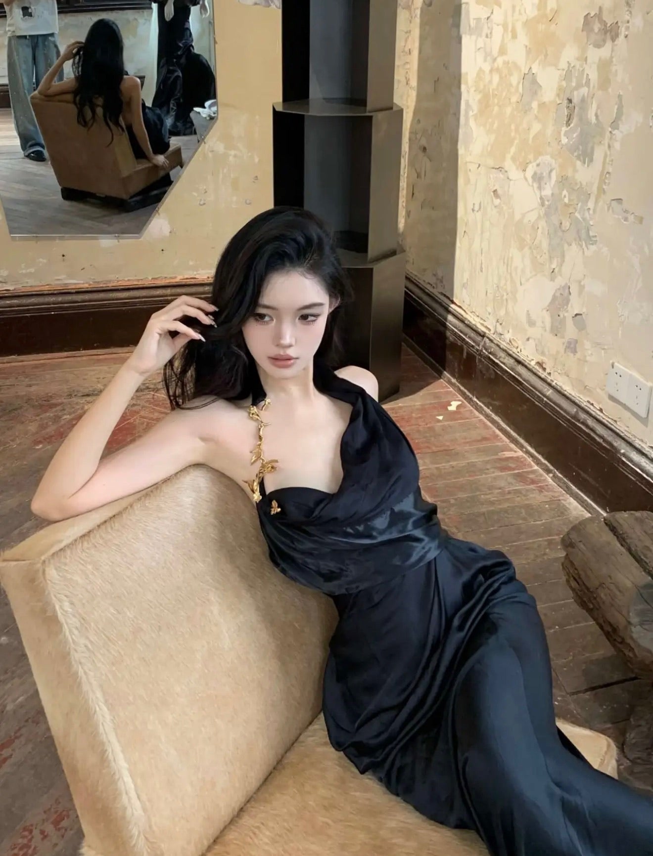 XIANGQIAOSHENG Black Moonlight Maxi Dress