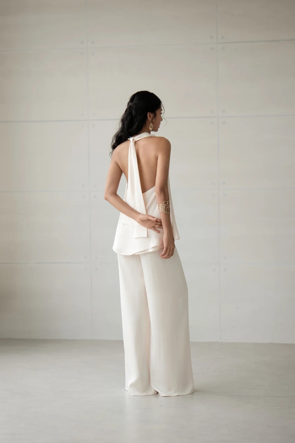 DELICIAE White Minimalist Kalia Set Top & Pants