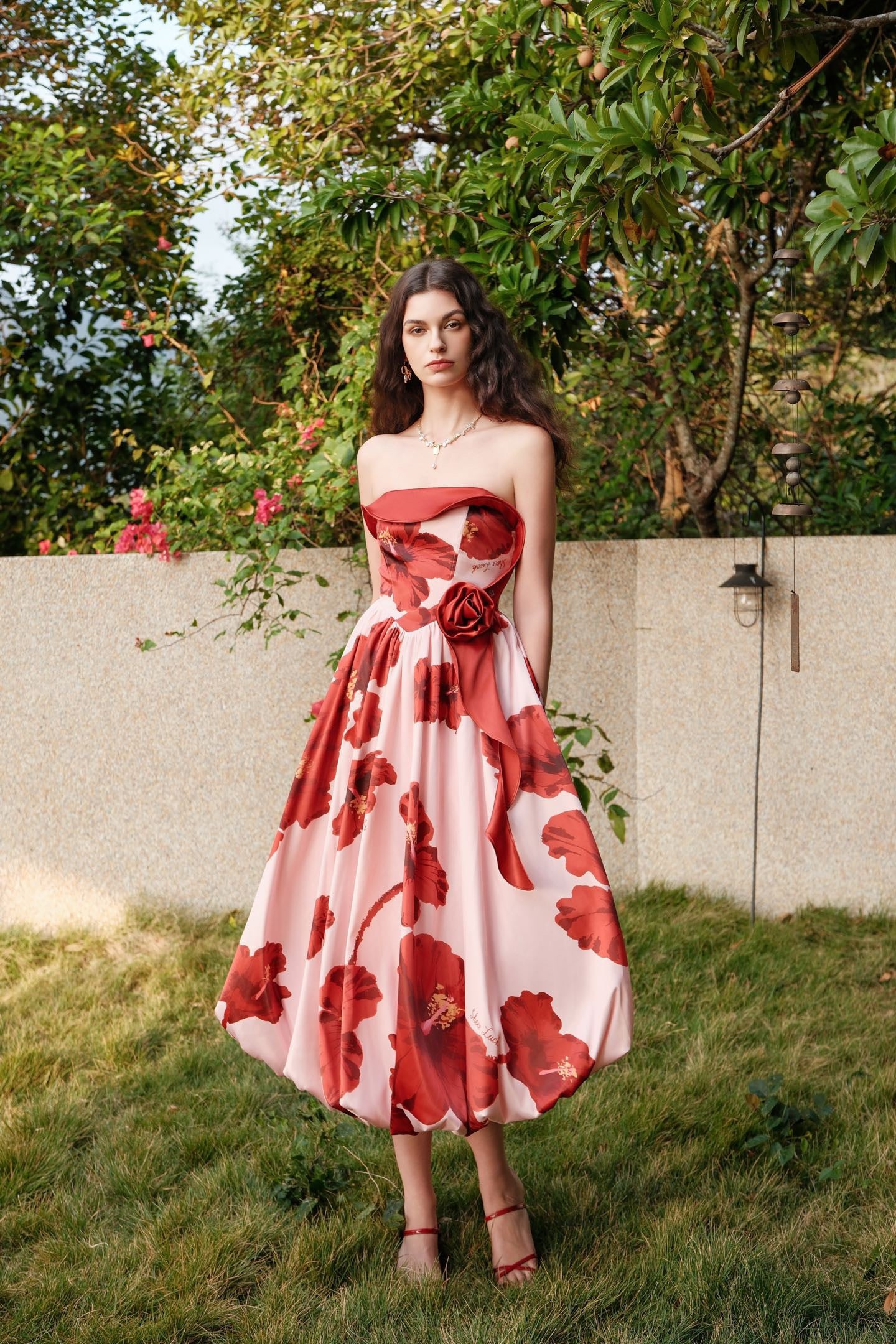 SHEERLUCK Sweet Vacation Blue Bloom Satin-Print Resort-Style Floral Balloon Midi Dress