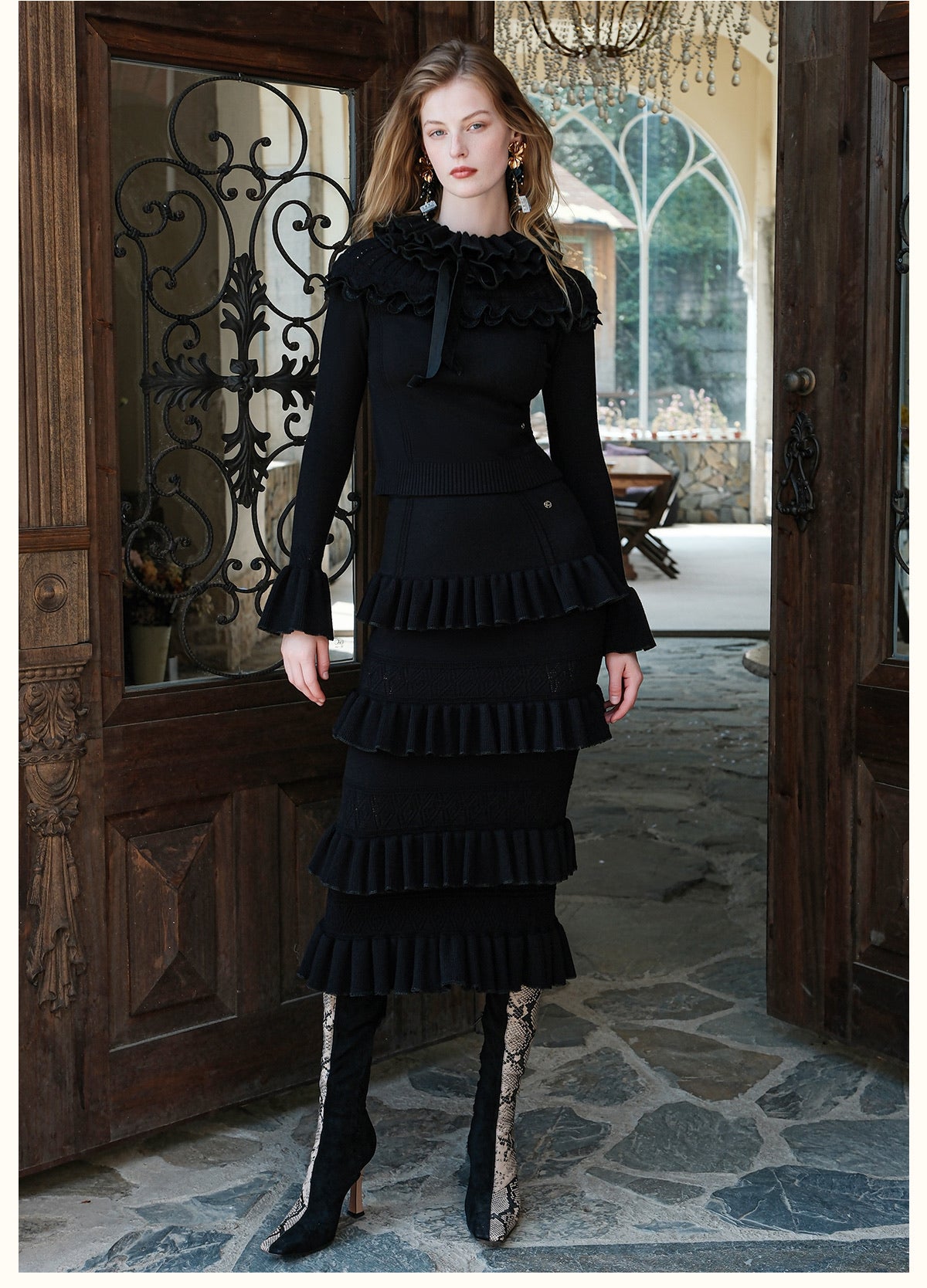 SHEERLUCK Brown Ribbon Vintage Ruffled Knitted Top & Skirt