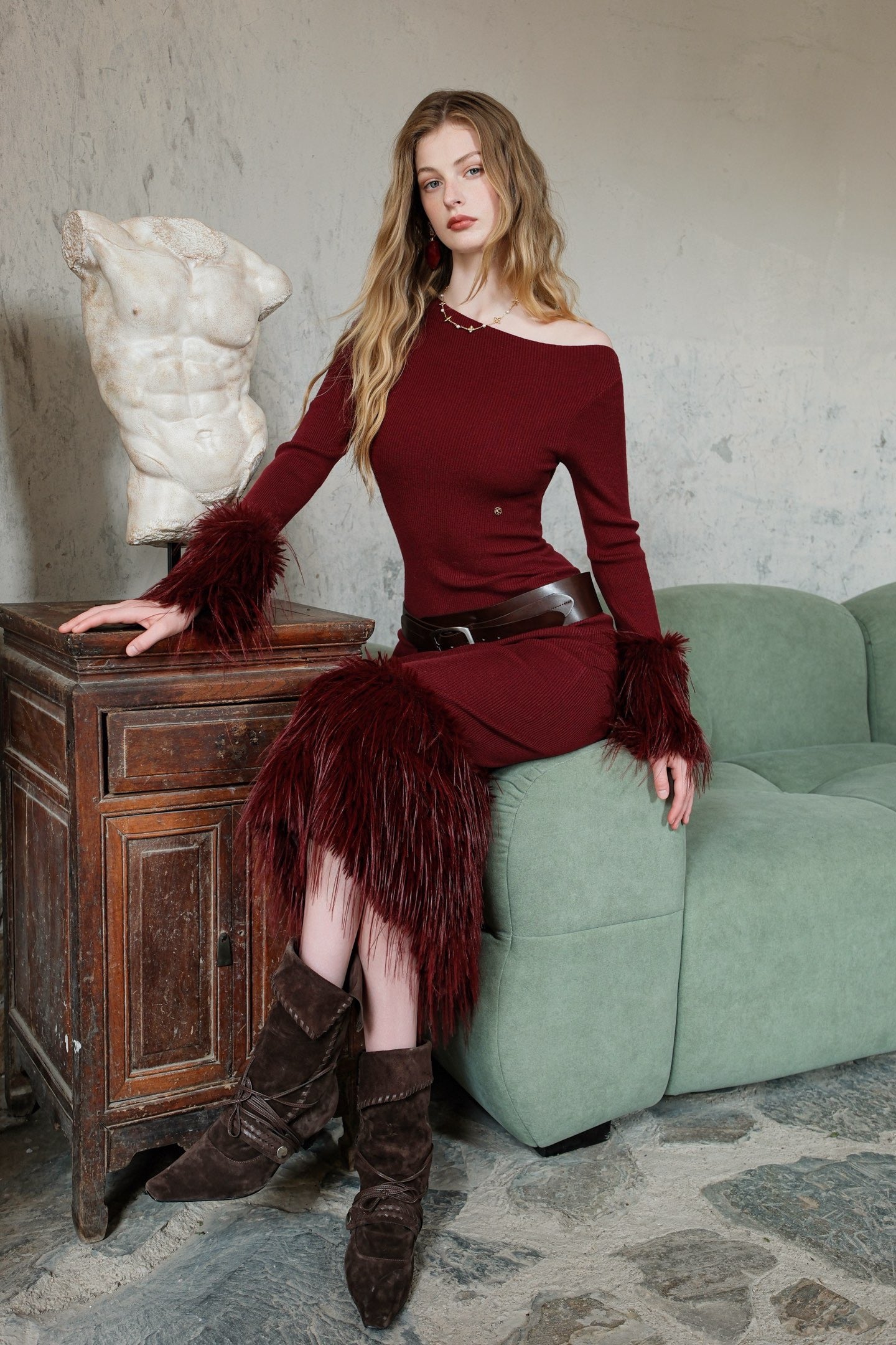 SHEERLUCK White Plume Off-Shoulder Knitted Eco-Fur Midi Dress