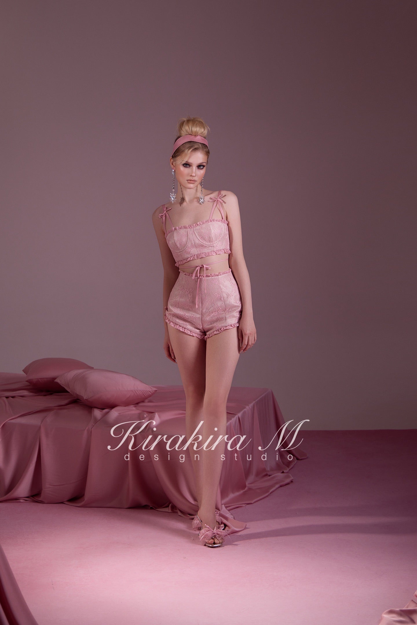 KIRAKIRA M Pink Lace-trimmed Top & High-waisted Shorts