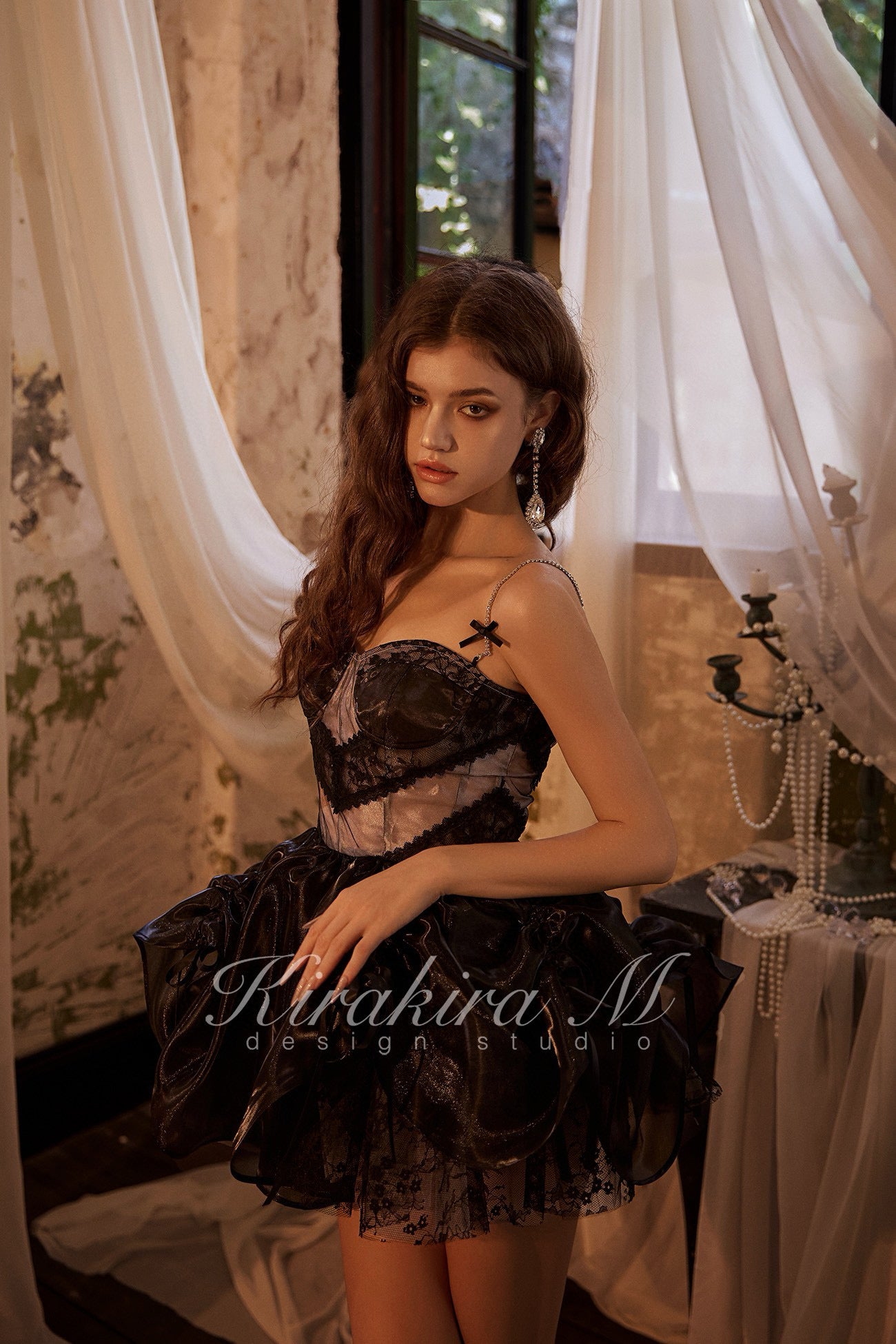 KIRAKIRA M Black Lace Puffy Mini Dress