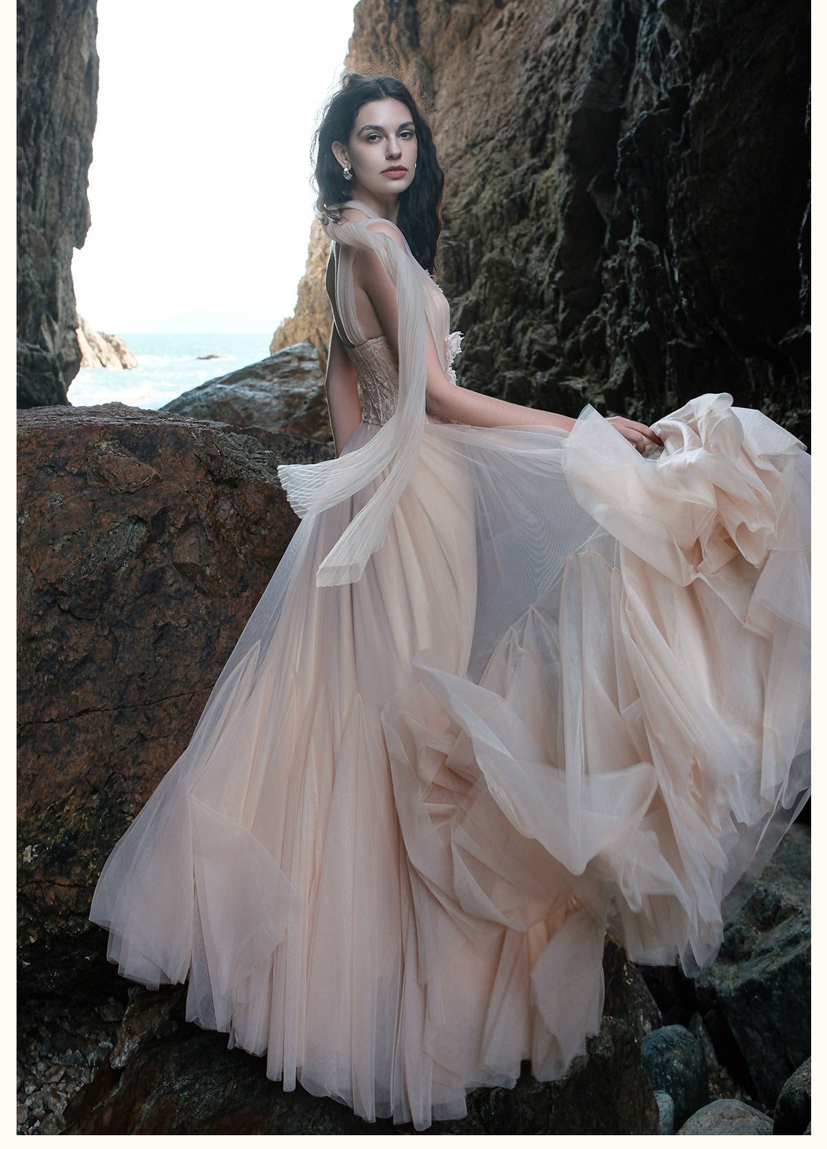 SHEERLUCK Green Elegant Tidal Lace Layer Maxi Dress