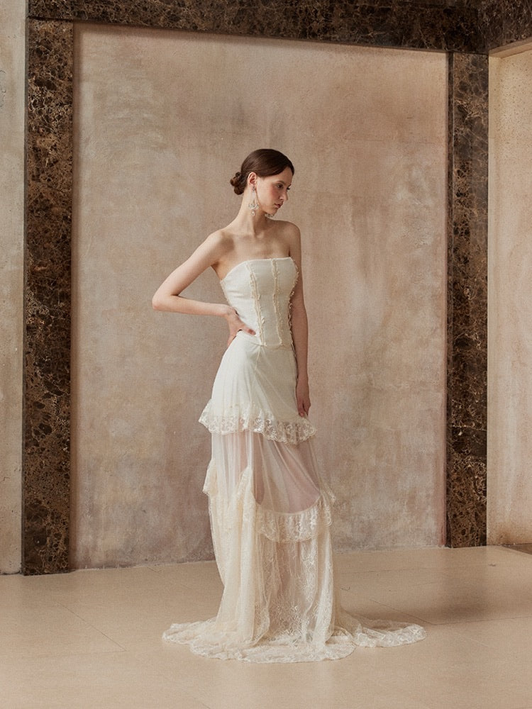 Fa sogno White Lace Top & Skirt