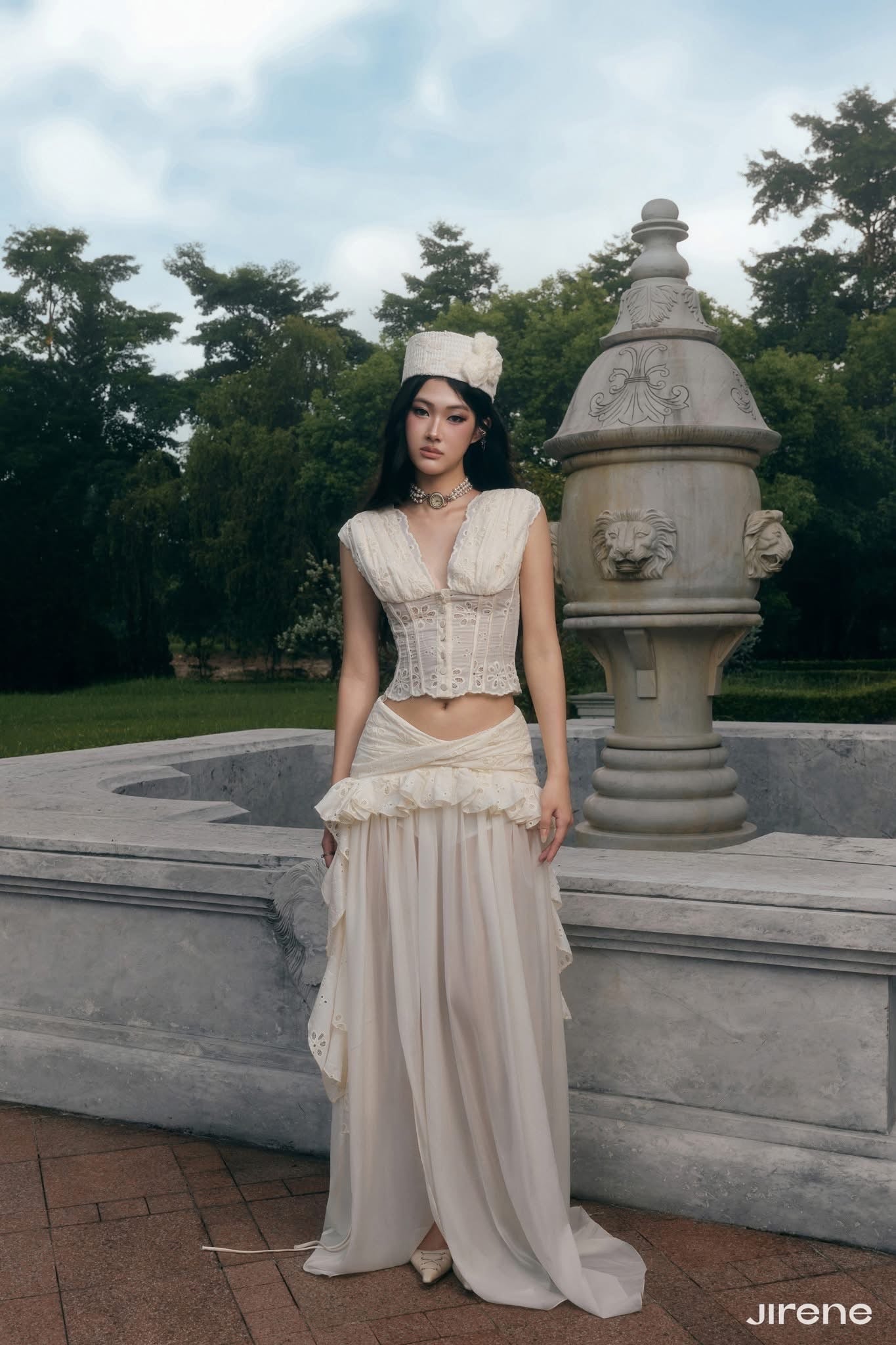 JIRENE White Riot Set