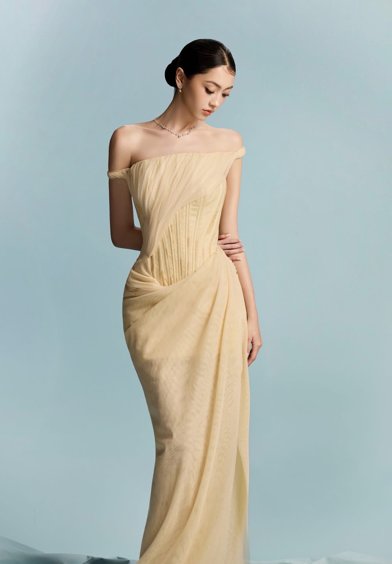 BYDI Elegant Minimalist Yellow Maxi Dress