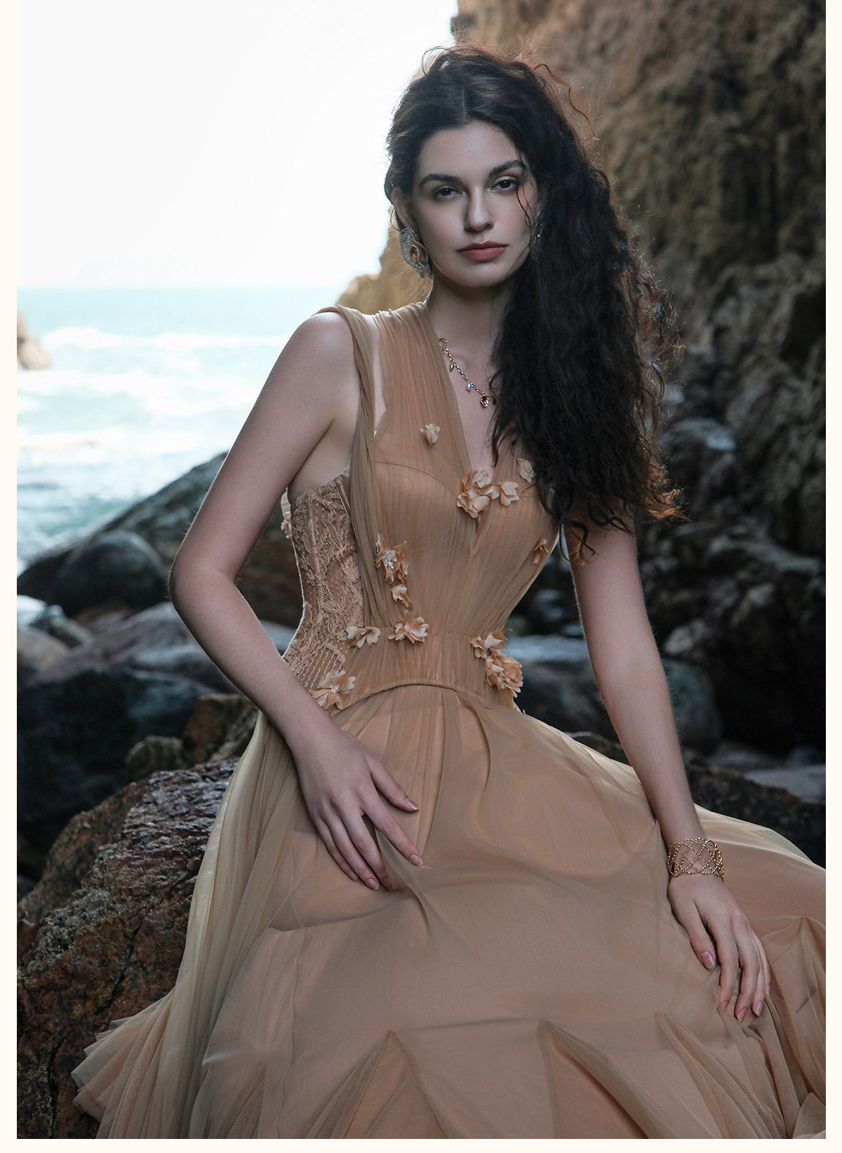 SHEERLUCK Green Elegant Tidal Lace Layer Maxi Dress