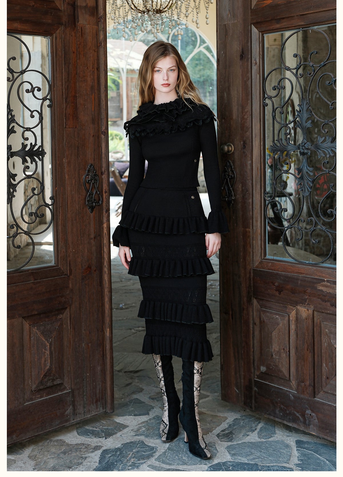 SHEERLUCK Brown Ribbon Vintage Ruffled Knitted Top & Skirt