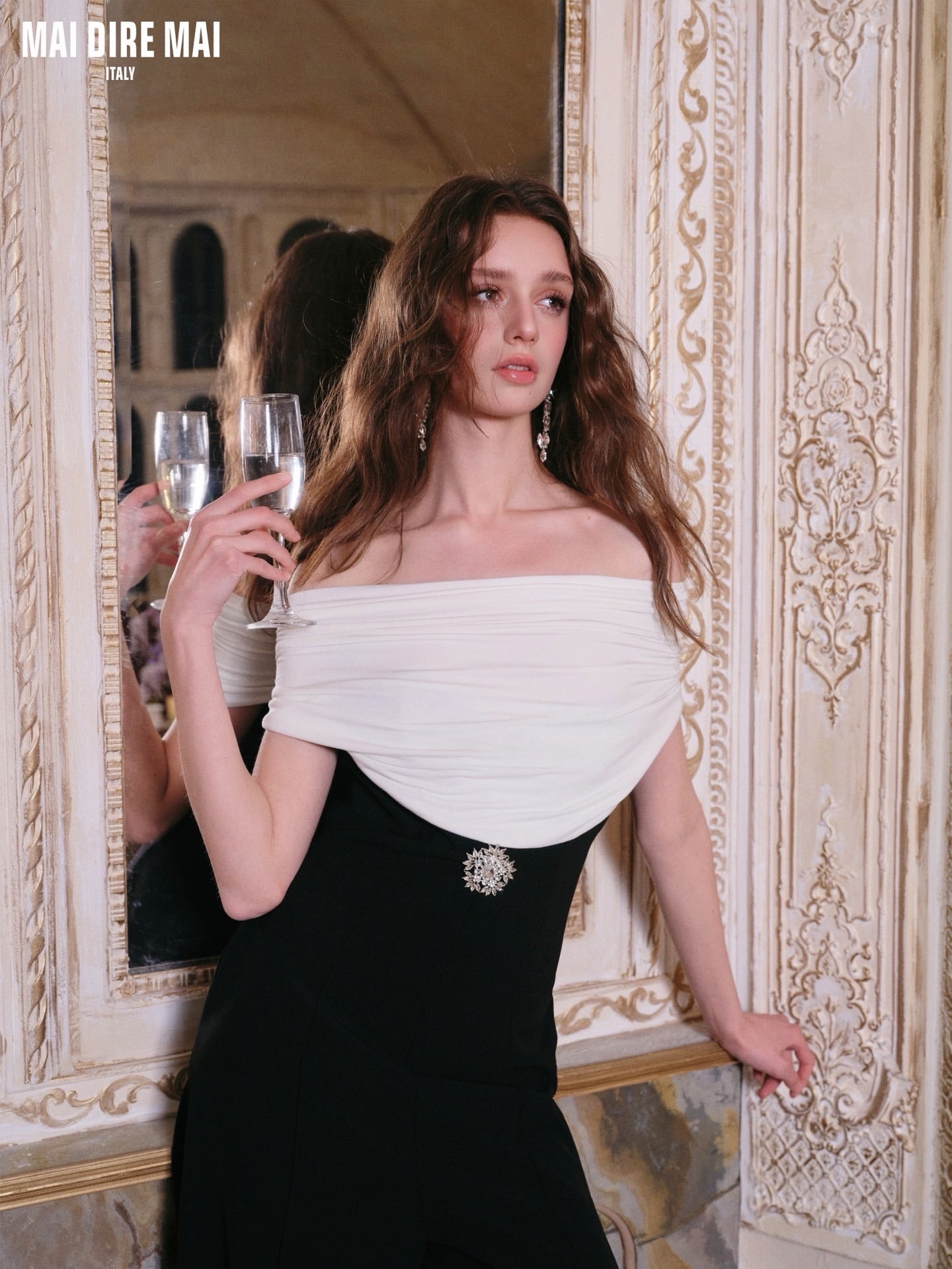 MAI DIRE MAI Sweet Elegant White Black Classic One-Piece Pants