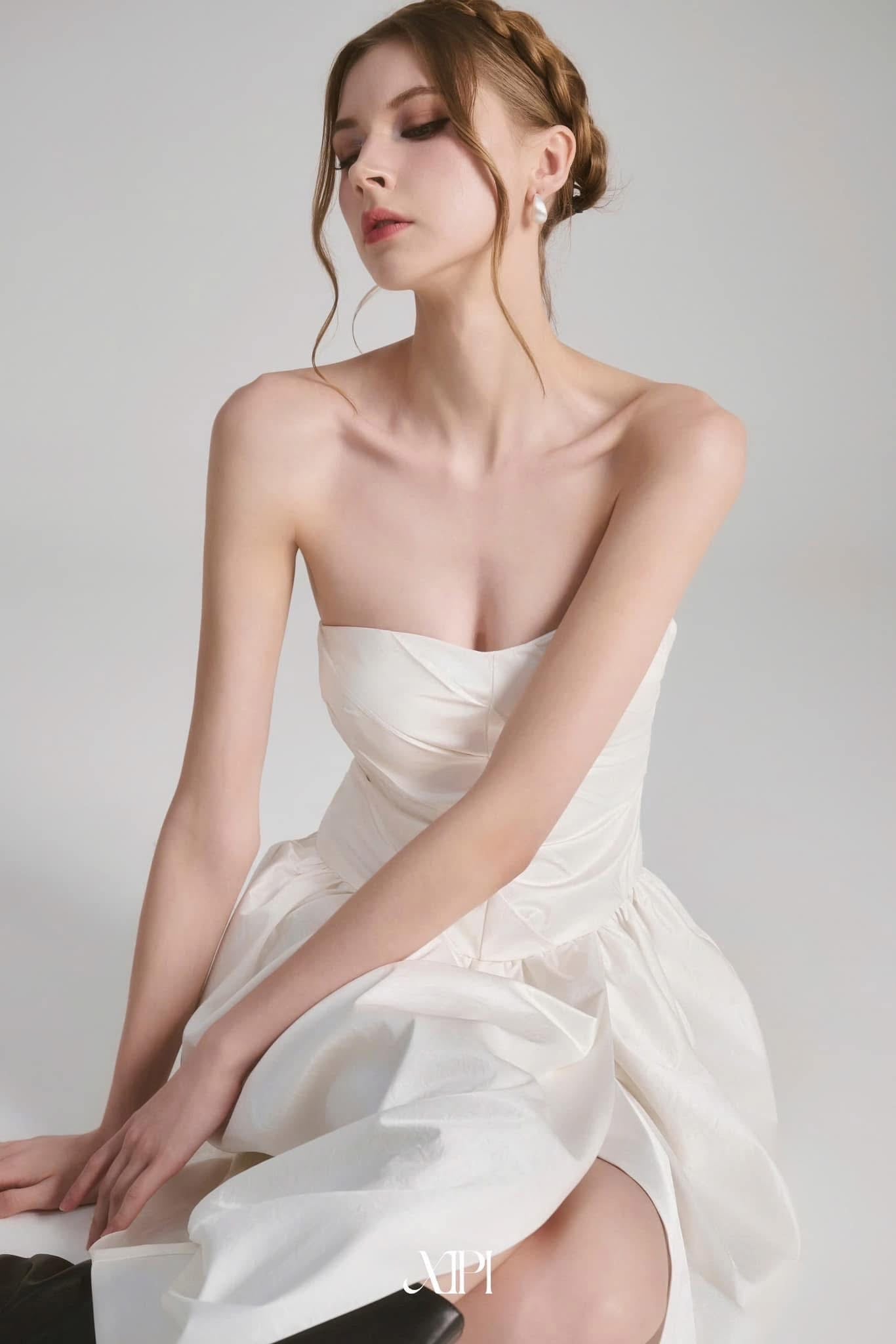 Xipi White Andrea Midi Dress
