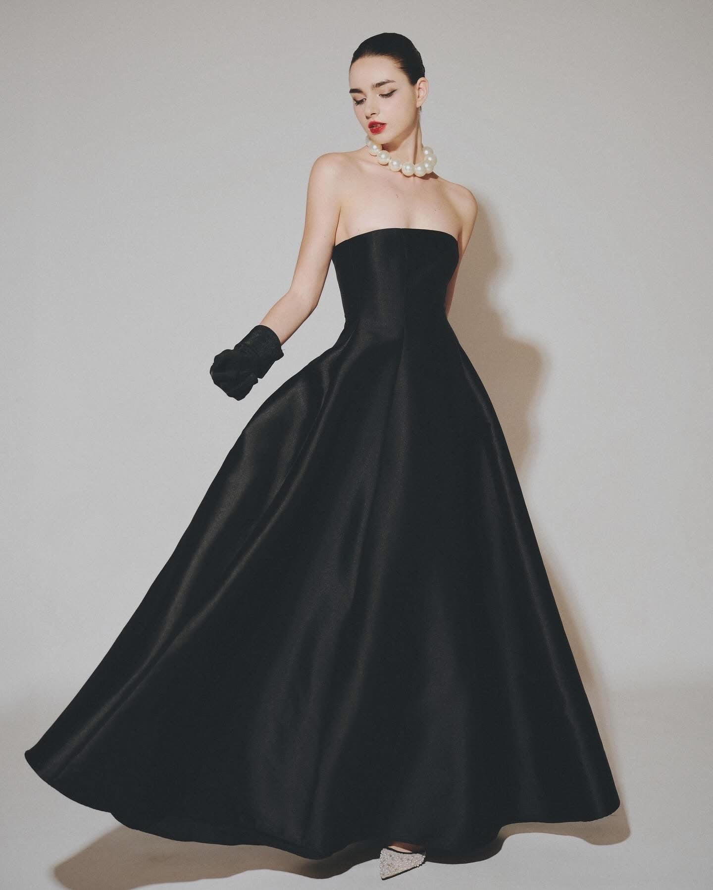 DELICIAE Cream Elegant Minimalist Athena Maxi Dress