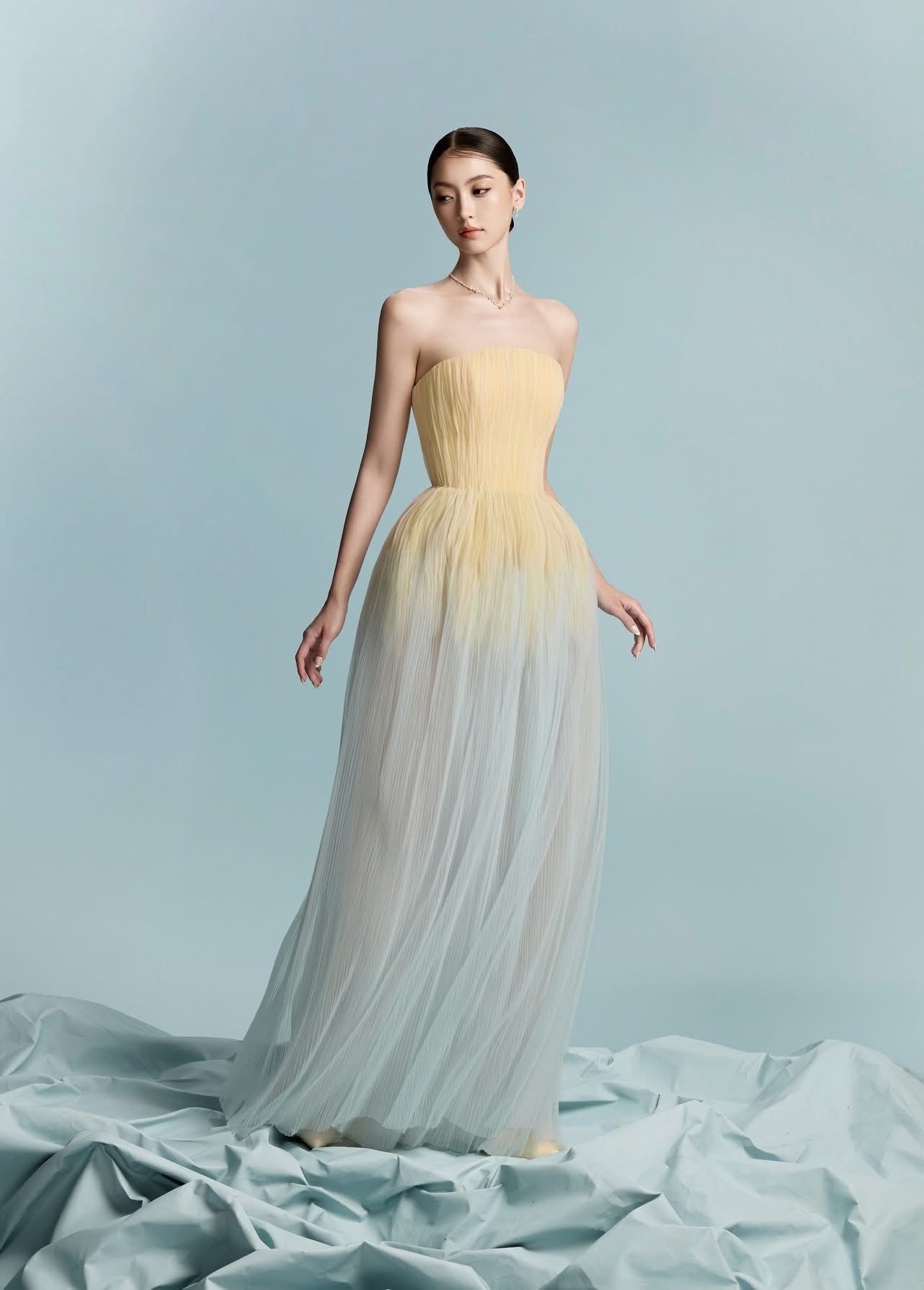 BYDI Elegant Minimalist Blue Penoy Maxi Dress
