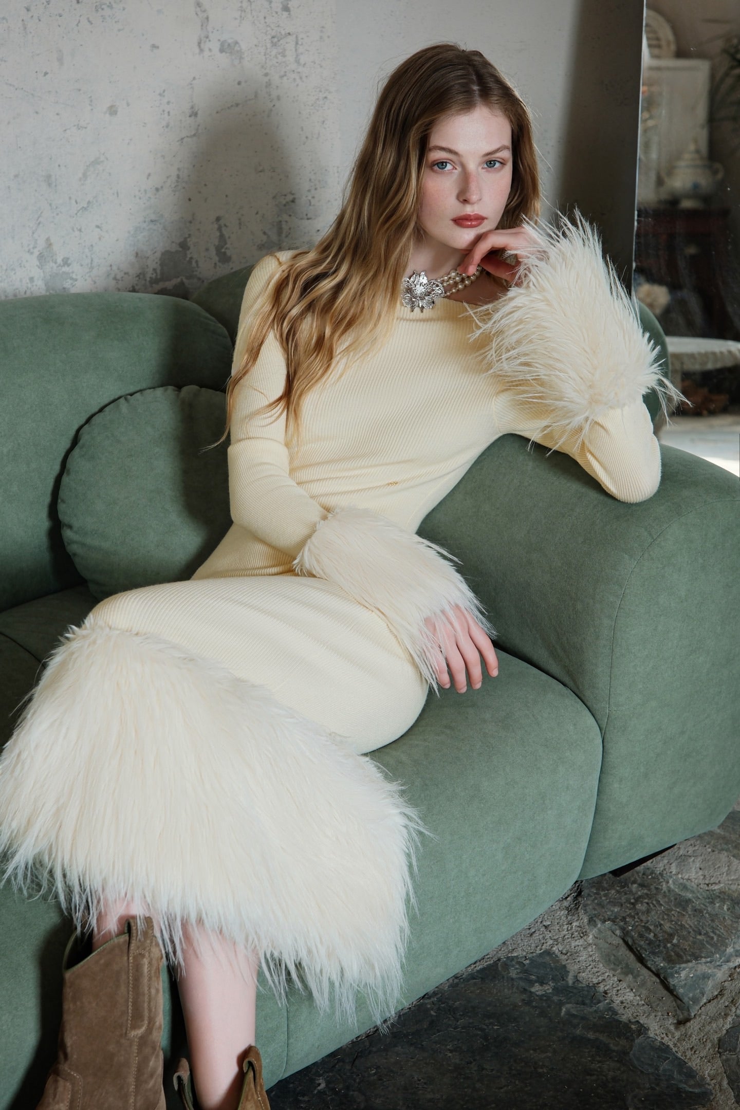 SHEERLUCK White Plume Off-Shoulder Knitted Eco-Fur Midi Dress