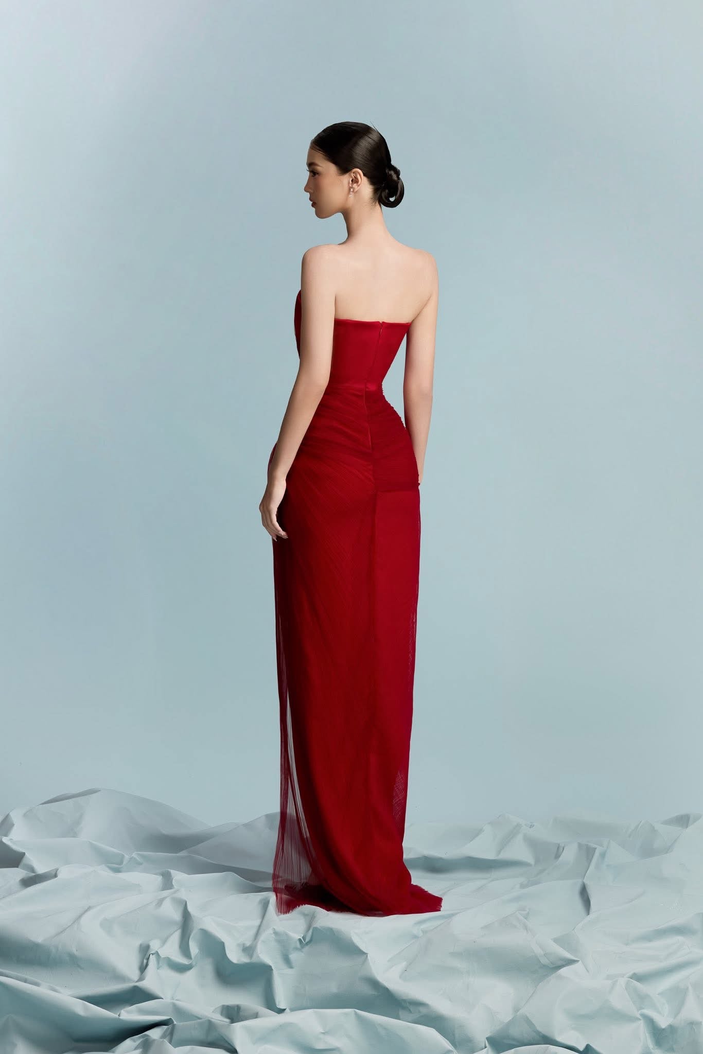 BYDI Elegant Minimalist Red Lenci Maxi Dress