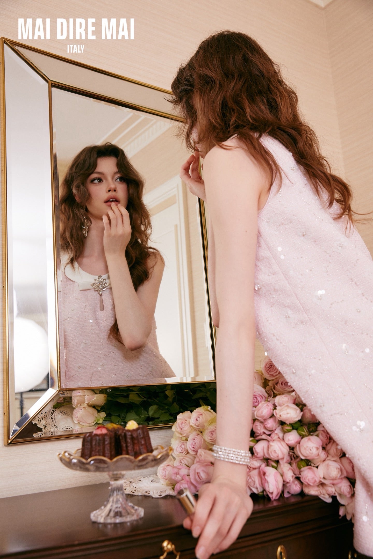 MAI DIRE MAI Sweet Elegant Pink Shining Diamond Mini Dress