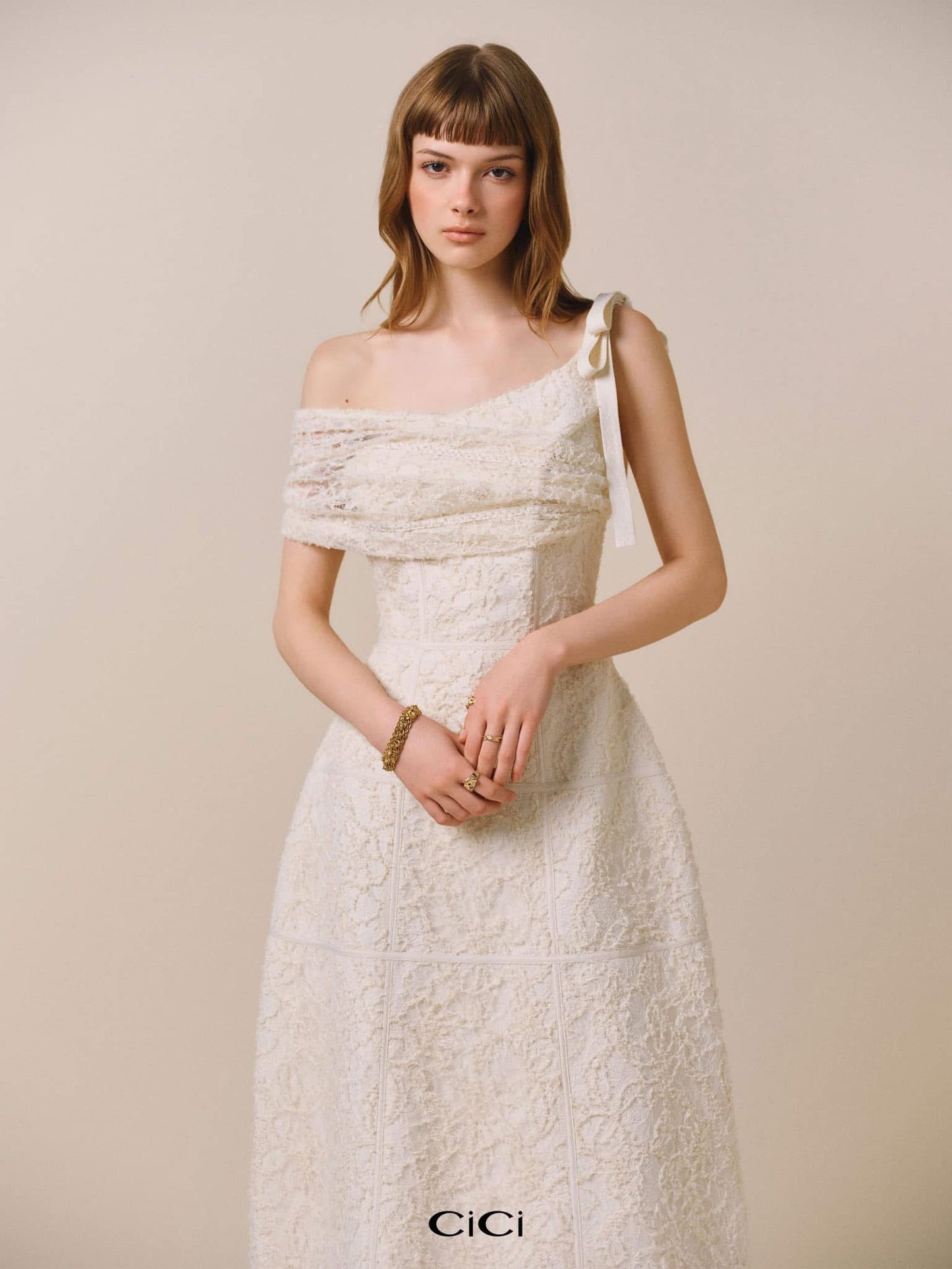 CICI WHITE SILA One-shoulder Midi Dress