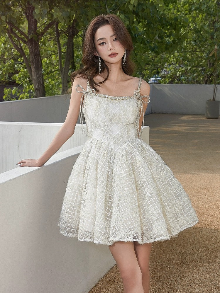 WARDROBE BY CHEN silver and white halter mini dress